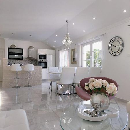 Apartments Brac 苏佩塔尔 外观 照片
